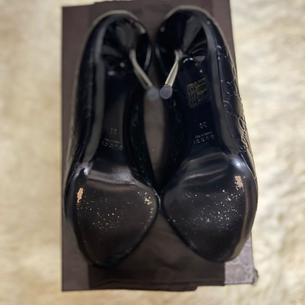 Gucci Black Guccissima Peep Toe Pumps - Picture 5 of 7